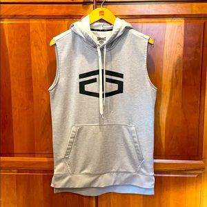 TAPOUT Size Small Sleeveless Hoodie Like New